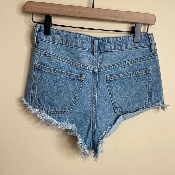 Topshop Kiri Cutoff Jean Shorts Size 2 Denim High Rise Cut‎ Off - Picture 4 of 6